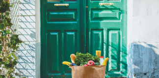 You don’t need expensive specialty foods to build a healthy dietary pattern. A little planning and minimal effort add up to big savings.